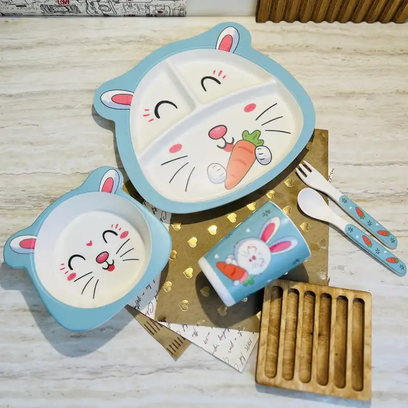 ظرف غذا کودک 5 تکه طرح خرگوش