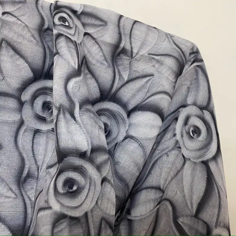 روسری زنانه مدل نخ اسپان منگوله دار کد 1634