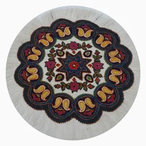 رومیزی سوزن دوزی مدل ترنج کد 02