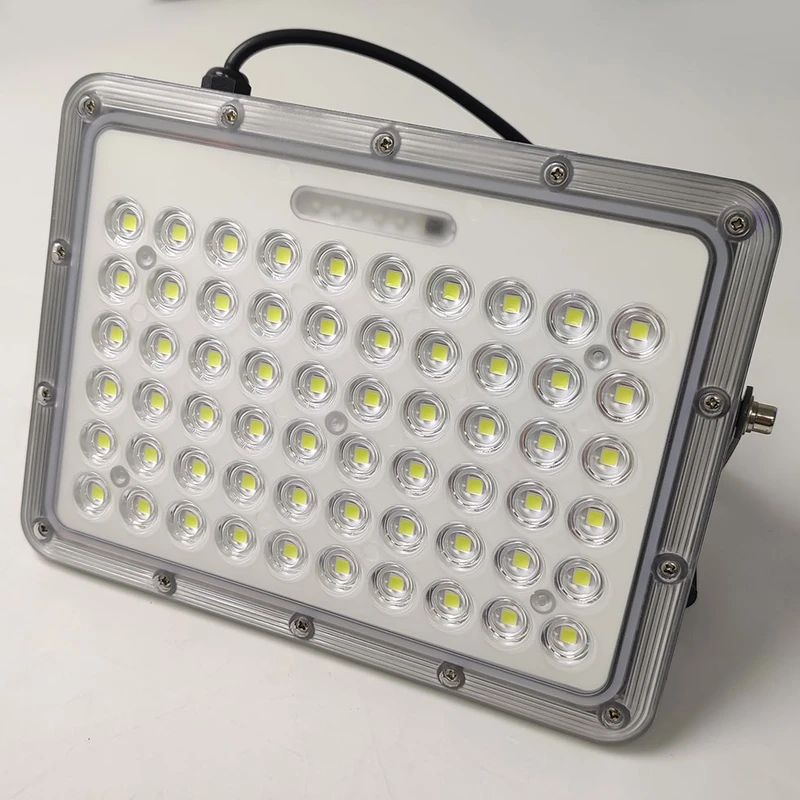 عکس شماره 13 : پروژکتور خورشیدی 100 وات مدل فلت 100w کد 803 به همراه پنل خورشیدی