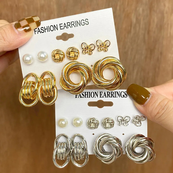 گوشواره دخترانه مدل پیچی بسته 5 عددی