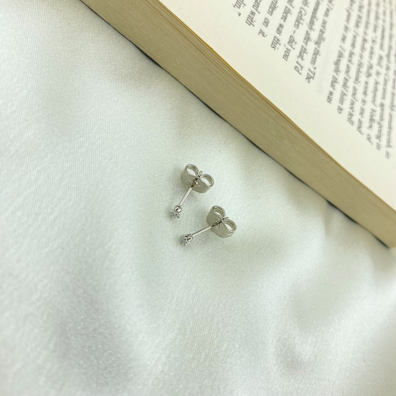 گوشواره زنانه ژوپینگ مدل تک نگین کد E4493 گوشواره زنانه ژوپینگ مدل تک نگین کد E4493