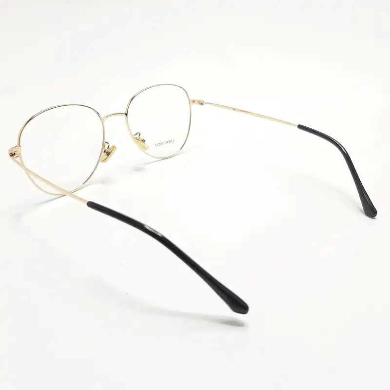 فریم عینک طبی مدل L5694c1