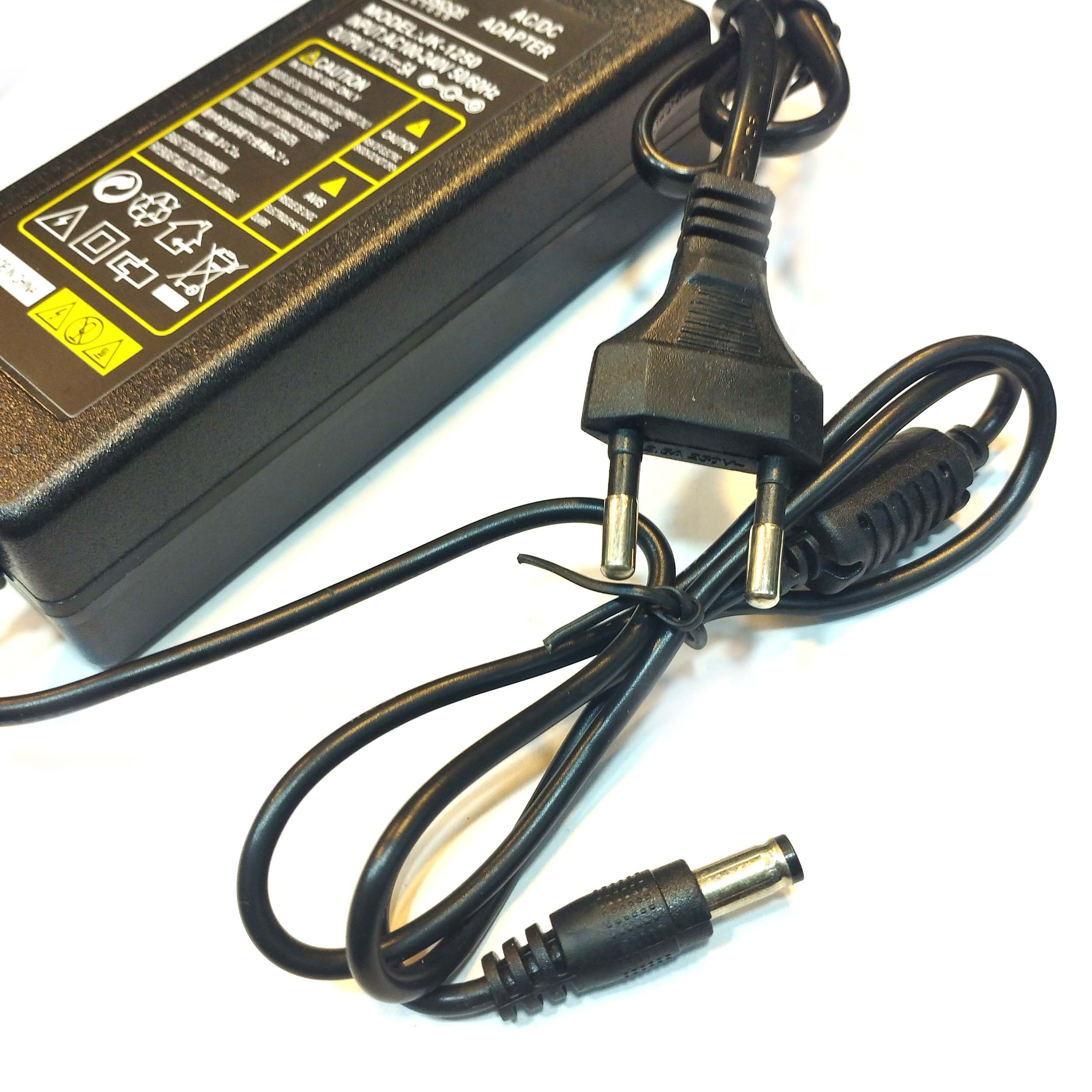 آداپتور 12 ولت 5 آمپر مدیانور مدل KSRE-12V-5A