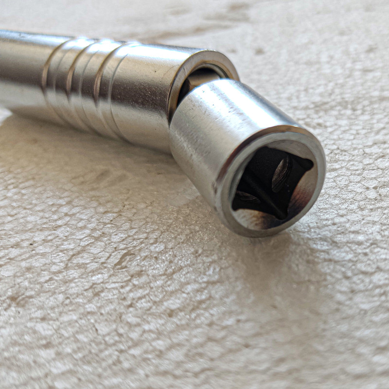 آچار بکس شمع مدل مگنتی کد DZ 014 سایز 14 میلی متر