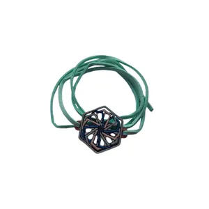 دستبند زنانه مدل بندی چوبی طرح 6 ضلعی کد HC431