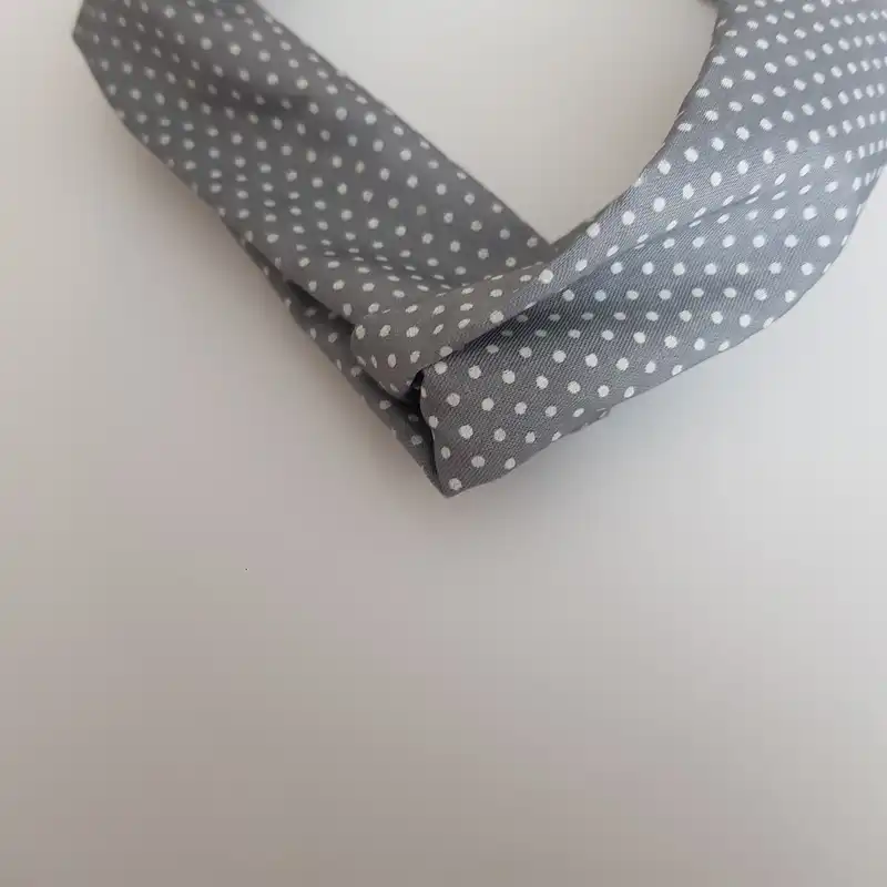 هدبند زنانه مدل خال خالی