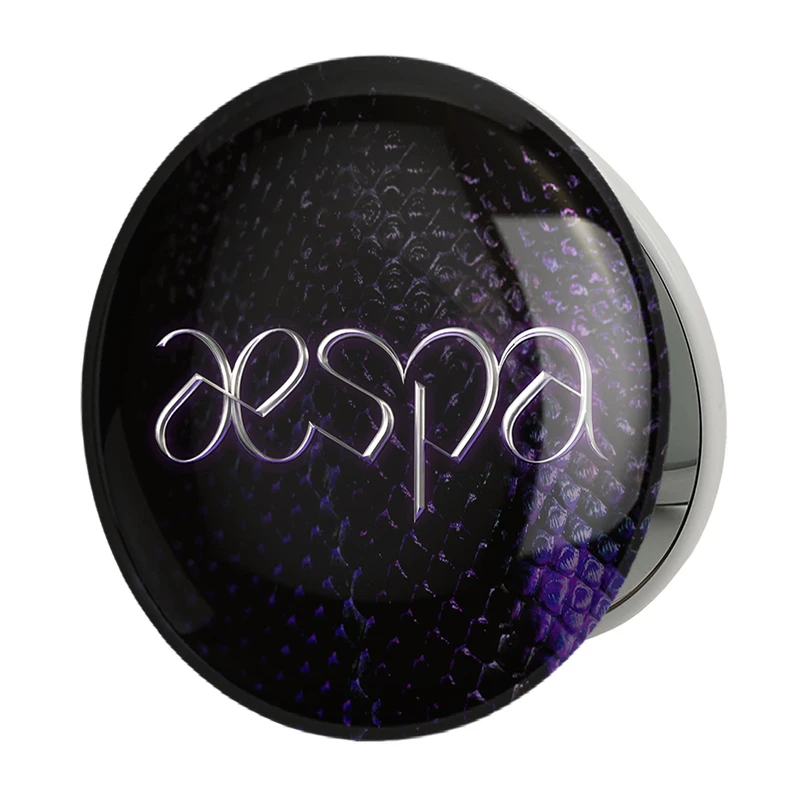 آینه جیبی خندالو طرح گروه آسپا Aespa مدل تاشو کد 12473 