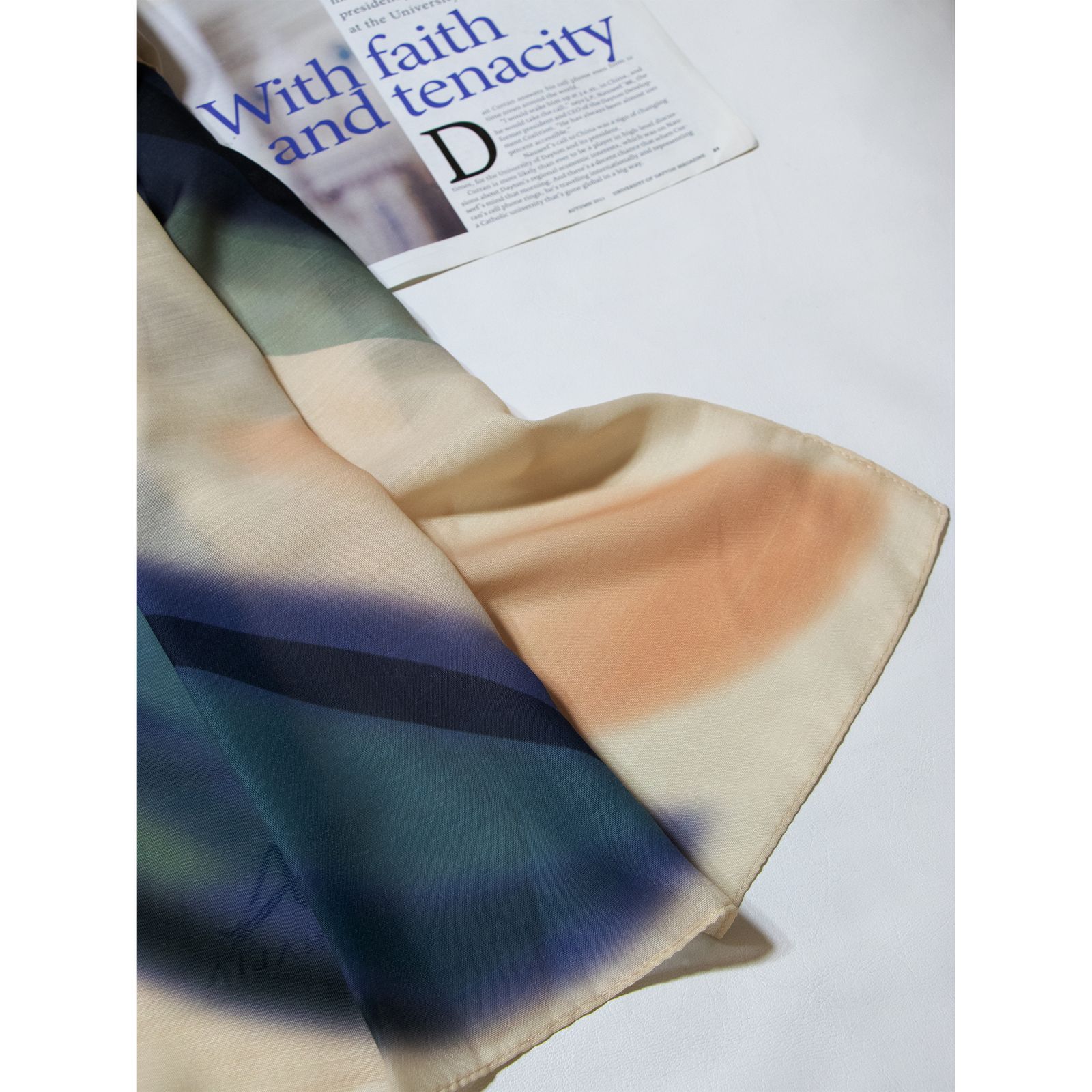 شال زنانه مدل نخی بهاره طرح ابرنگی کد 1280 -  - 4