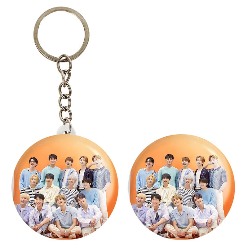 پیکسل خندالو مدل گروه سونتین Seventeen کد 21655 به همراه جاکلیدی