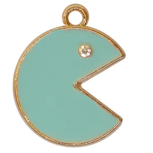 آویز دستبند مدل نقطه خور کد AD 807