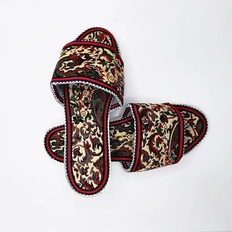 دمپایی زنانه مدل سنتی طرح ترمه