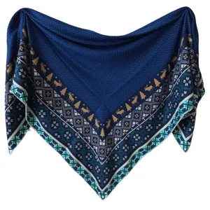 روسری زنانه مدل نخی سنتی کد 3