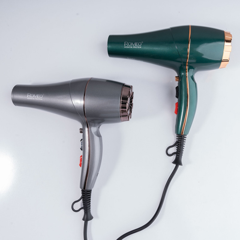 سشوار حرفه ای رومئو مدل RM-5858
