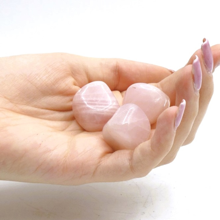 سنگ راف کوارتز  ماناجم مدل تامبل شده