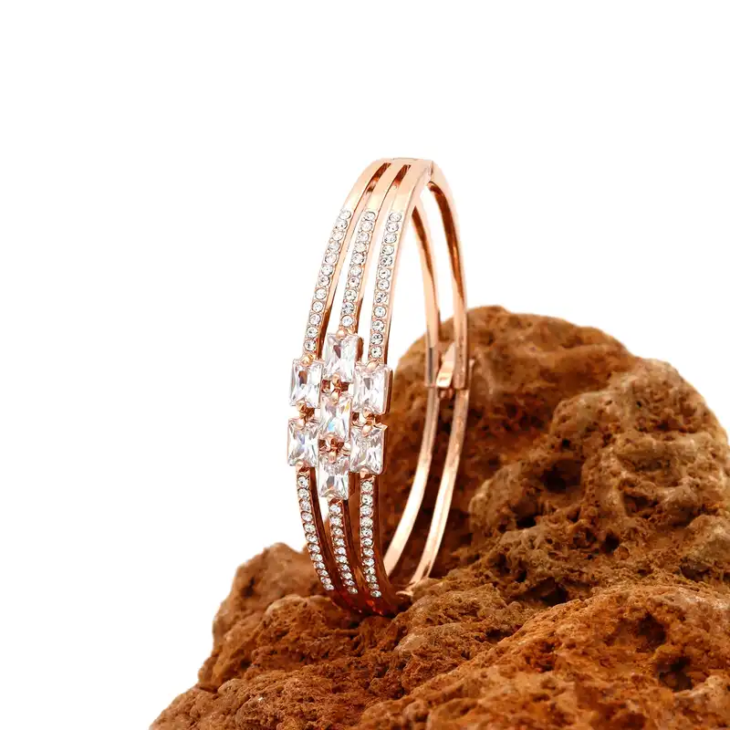 دستبند زنانه مدل النگویی کد TBB-35