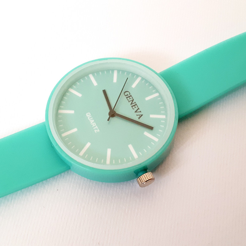 ساعت مچی عقربه ای بچگانه جنوا مدل GN03 ساعت مچی عقربه ای بچگانه جنوا مدل GN03