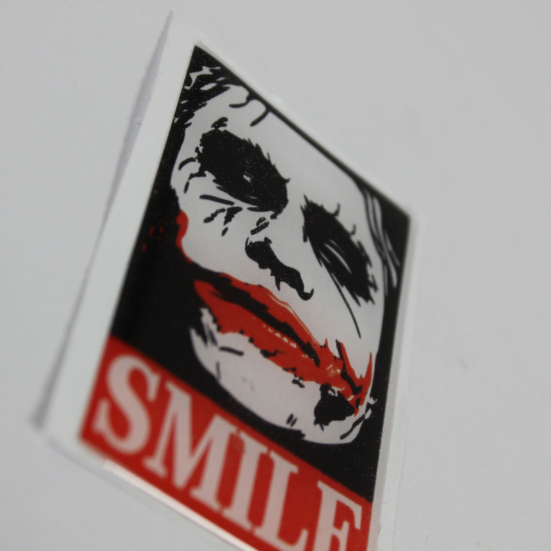 برچسب خودرو مدل ژله ای کد لبخند جوکر