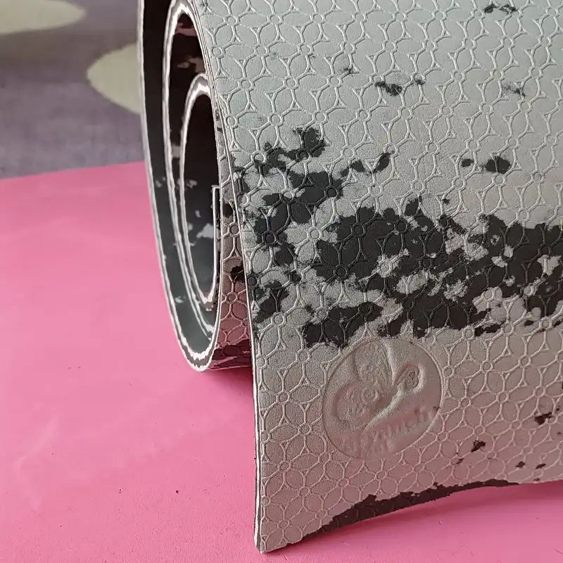 زیر انداز یوگا مدل پروانه مت طرح ابر و بادی ضخامت 8 میلی متر