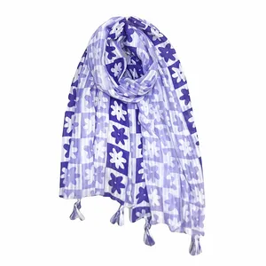 شال زنانه مدل فلاورز