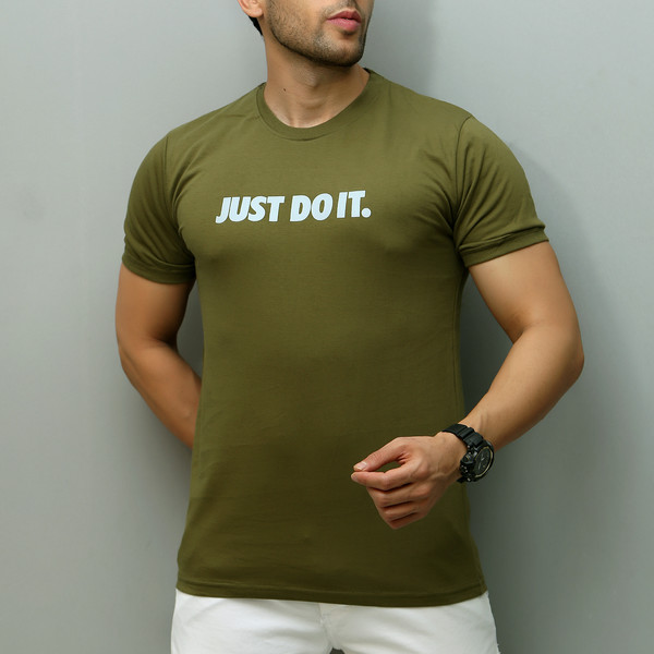 تی شرت آستین کوتاه مردانه سارزی مدل j.u.s._d.o_s.b.z