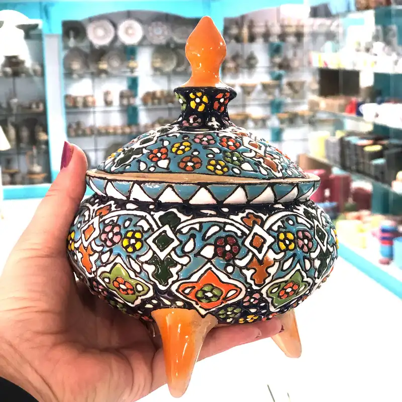 شکلات خوری میناکاری سفالی مدل پایه دار