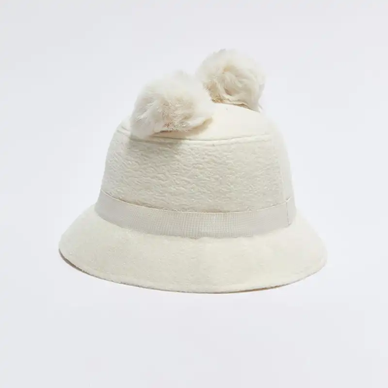 کلاه دخترانه ال سی وایکیکی مدل پوم دار