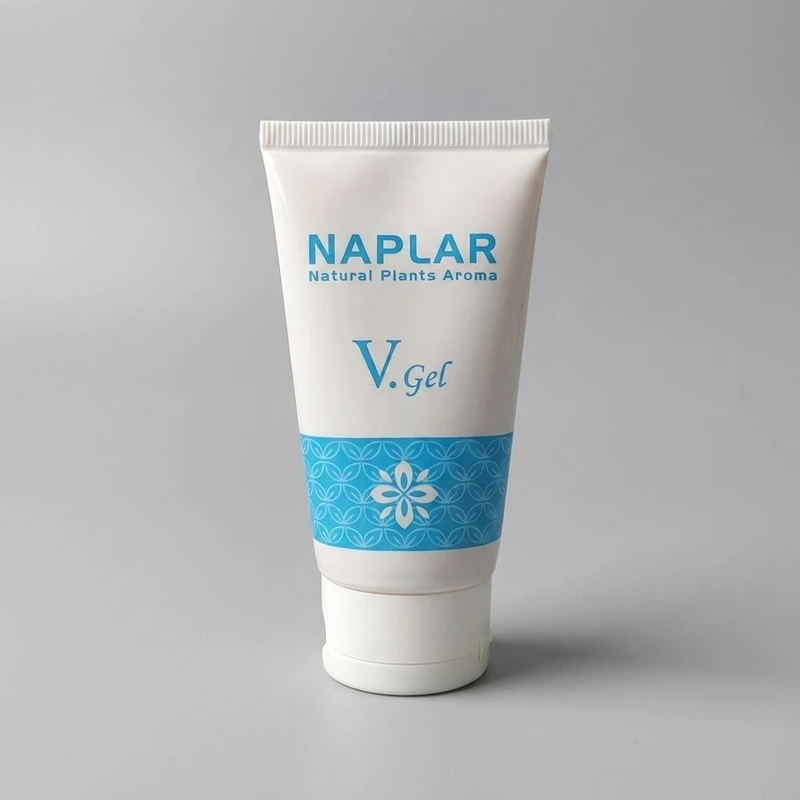 ژل موضعی واریس ناپلار مدل V-gel حجم 50 میلی لیتر حاوی عصاره کوله خاس و شاه بلوط هندی، تقویت کننده عروق سیاهرگی، کاهش دهنده درد، التهاب و سنگینی پا، مناسب انواع پوست و حاوی ویتامین K