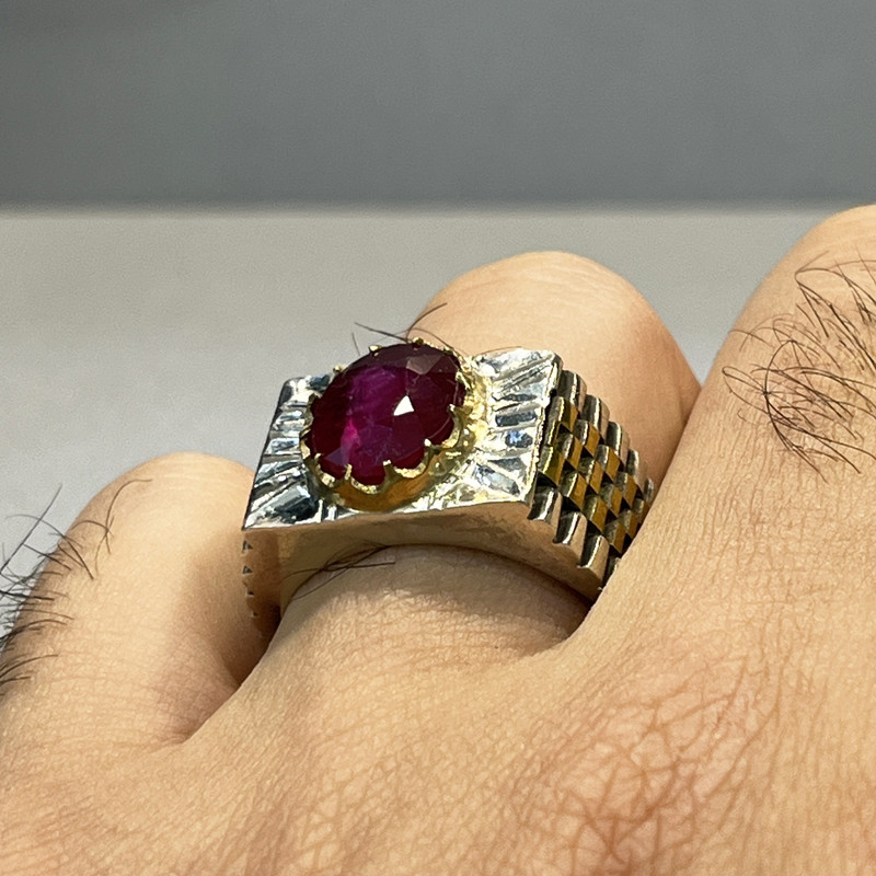 انگشتر نقره مردانه مدل دست ساز یاقوت انگشتر نقره مردانه مدل دست ساز یاقوت