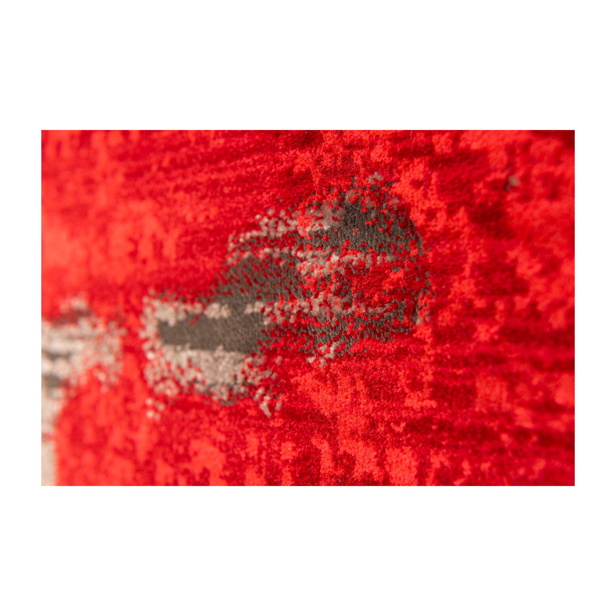 فرش ماشینی بهشتی مدل طوفان کد 3126 زمینه نوک مدادی-قرمز