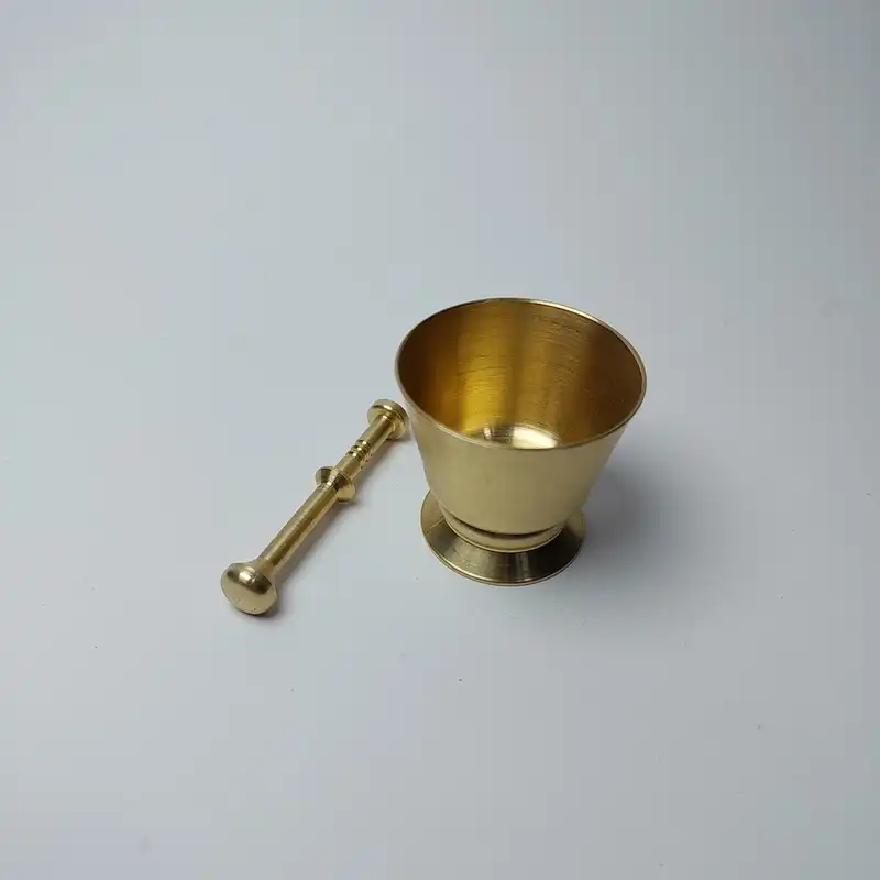 هاون برنجی مدل زعفران ساب طرح پایه