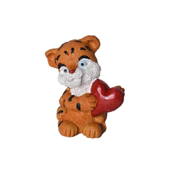  مجسمه مدل ببر قلب بدست 