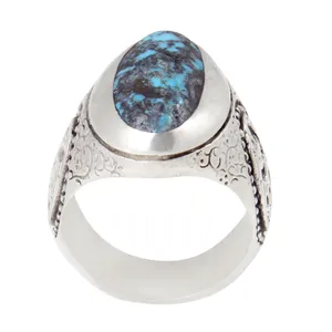 انگشتر نقره مردانه بازرگانی میلادی مدل سنگ فیروزه نیشابور رکاب دست ساز سیاه قلم کدAM_2022