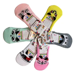 جوراب دخترانه مدل عروسکی بسته 6 عددی