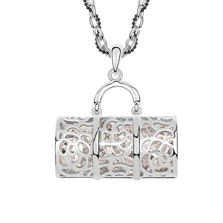 گردنبند زنانه کوبیک مدل QN-081049