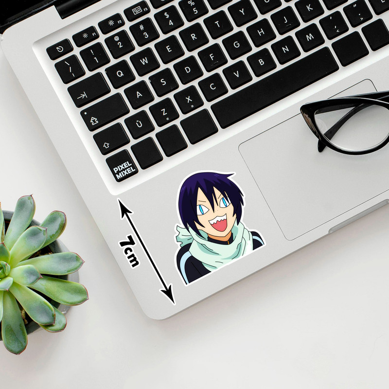 استیکر لپ تاپ پیکسل میکسل مدل انیمه نوراگامی یاتو ذوق زده