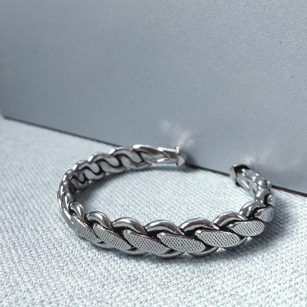 دستبند زنانه مدل بافت کد JW12.3