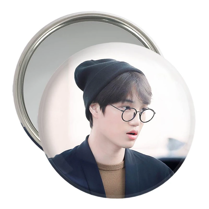 آینه جیبی خندالو مدل کای گروه اکسو EXO  کد 13401