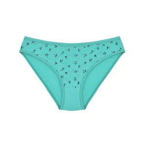 شورت زنانه مدل نخی اسلیپ گل ریز