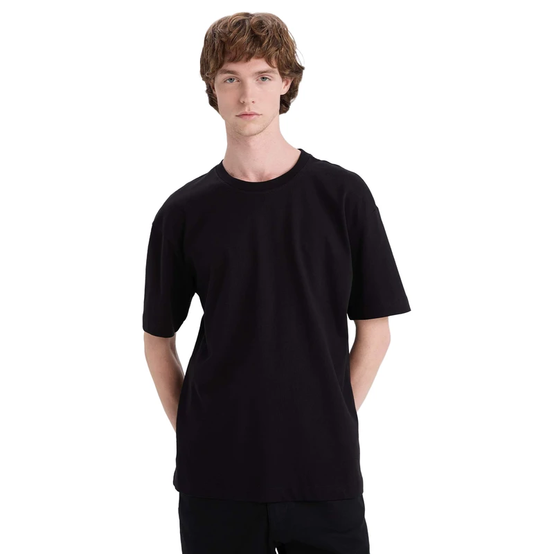 تی‌شرت اورسایز آستین کوتاه مردانه دفکتو مدل 885BK81