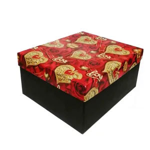 جعبه هدیه مدل مستطیل طرح قلب کد 005