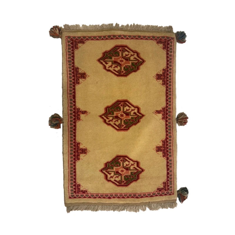 گبه دستباف نیم متری مدل بافت قشقای شیراز کد NKP-sgp59