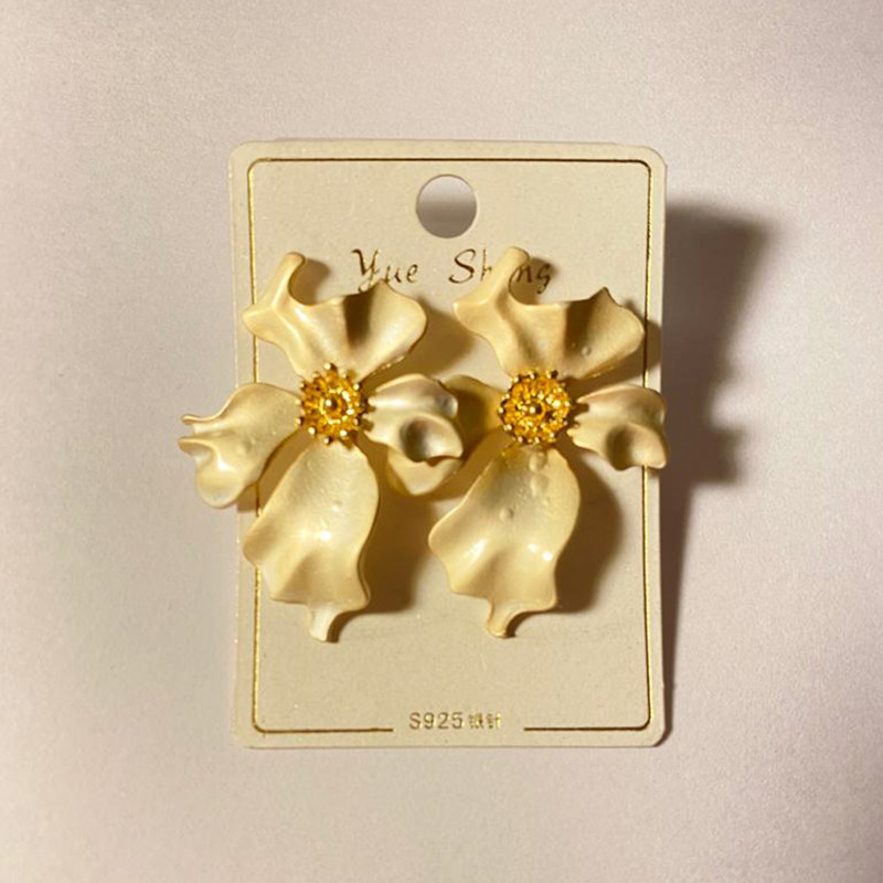 گوشواره دخترانه مدل گل