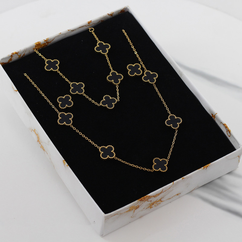 نیم ست زنانه مدل گل کد AAA271