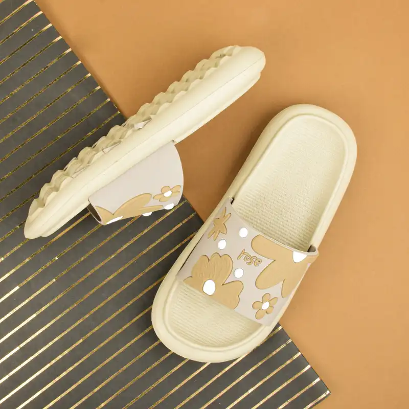 دمپایی زنانه پاپا مدل NCF.2777