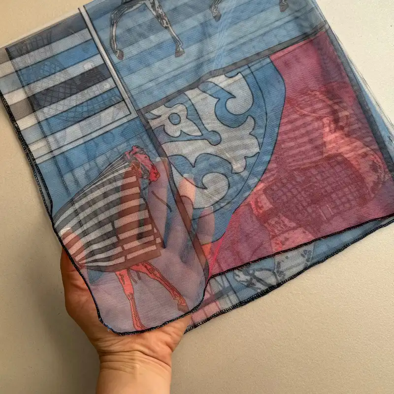 روسری زنانه مدل مینی توری چهار خانه اسب