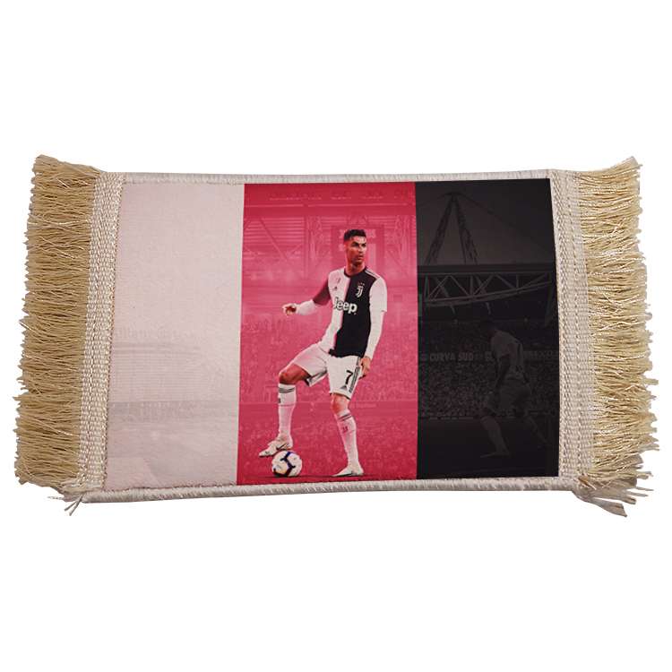 فرش ماشینی دیوارکوب مدل رونالدو کد 131