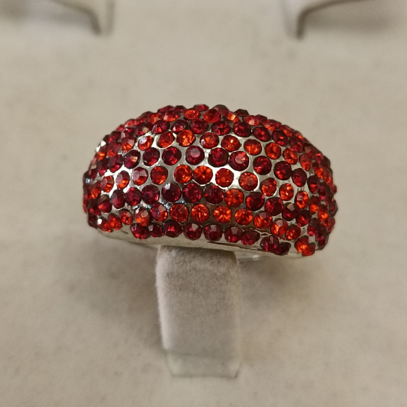 انگشتر زنانه مدل عروسکی نگین دار انگشتر زنانه مدل عروسکی نگین دار