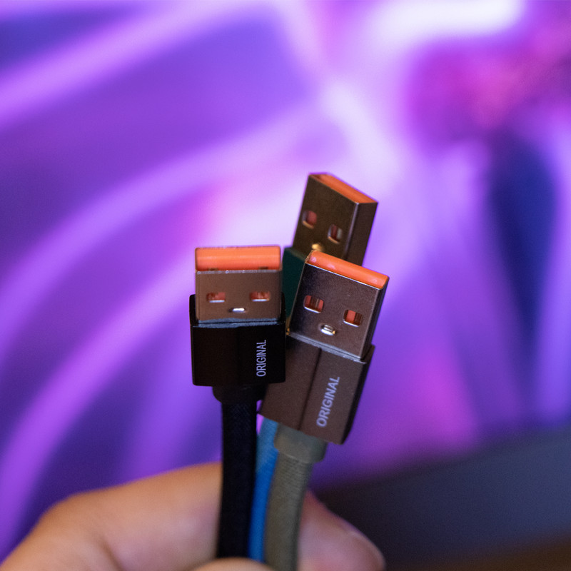 کابل تبدیل USB به لایتنینگ مدل FPC طول 0.25 متر