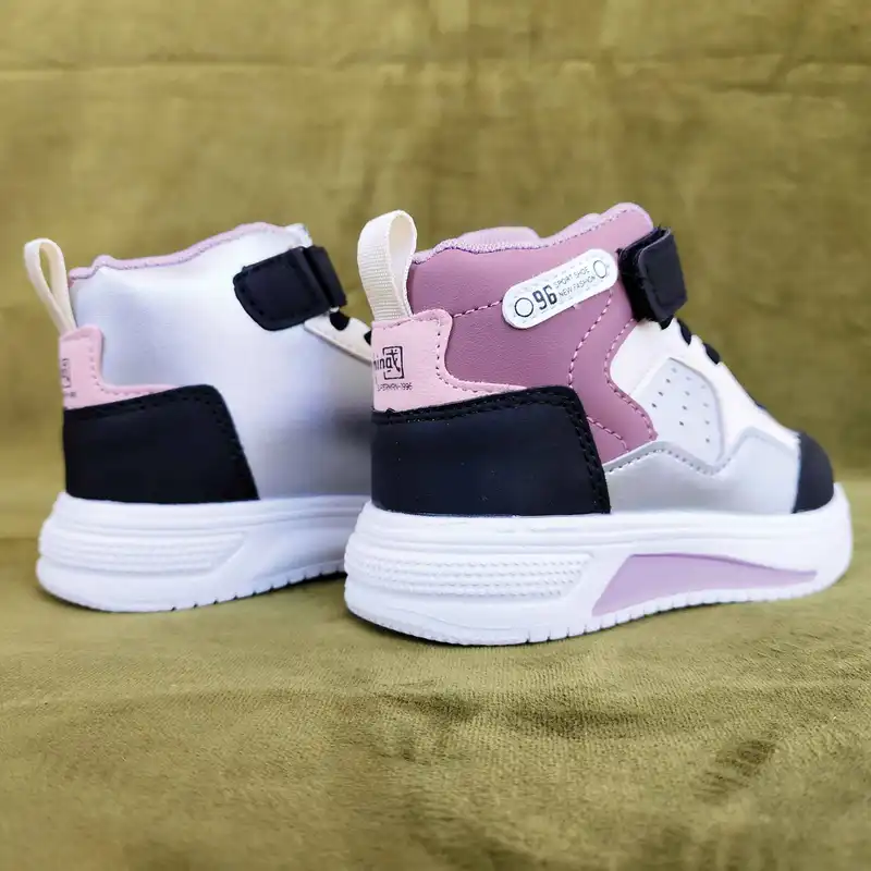 کفش مخصوص پیاده روی مدل  JorQ-96Q-PuQ-102020